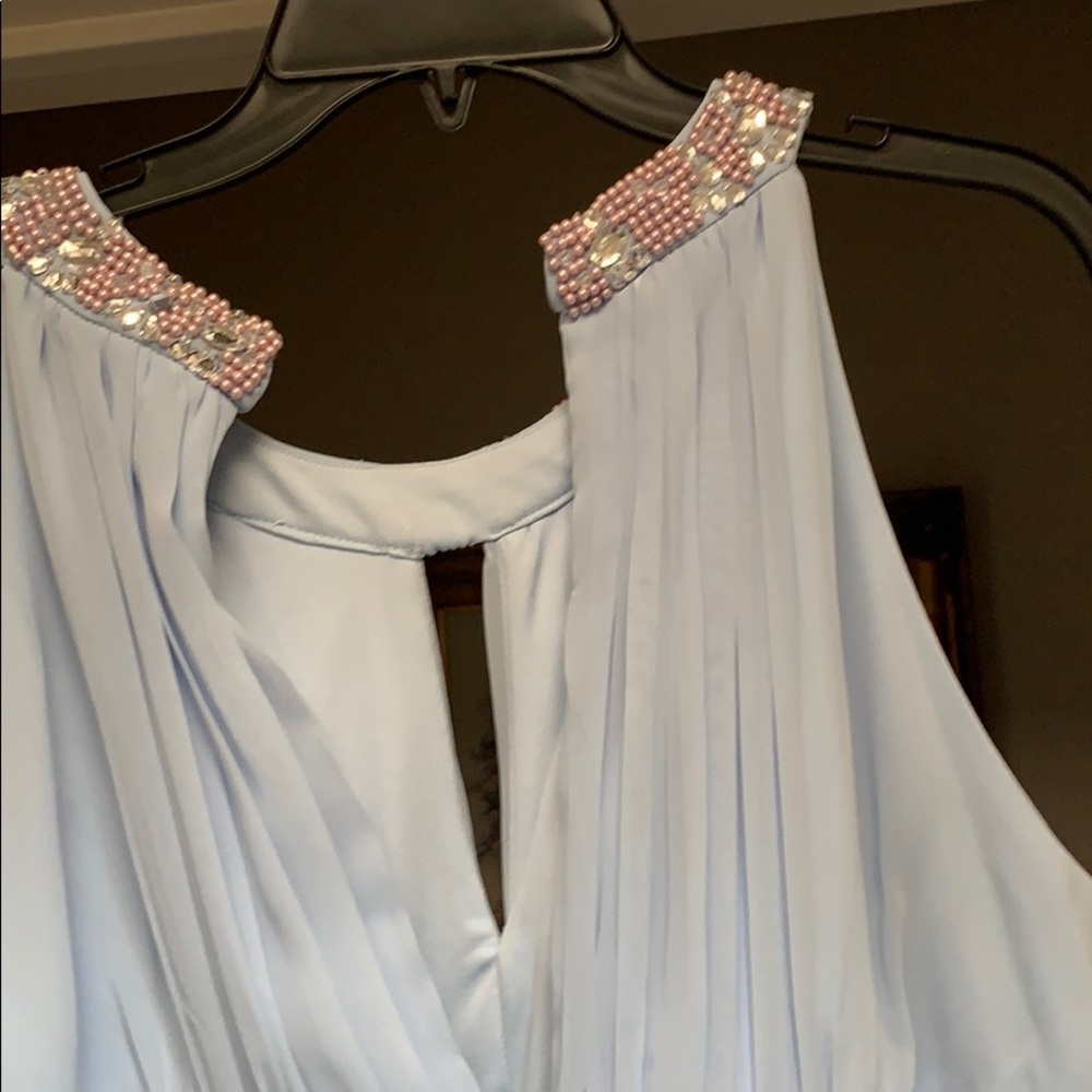 Dress - Picture 7 of 8